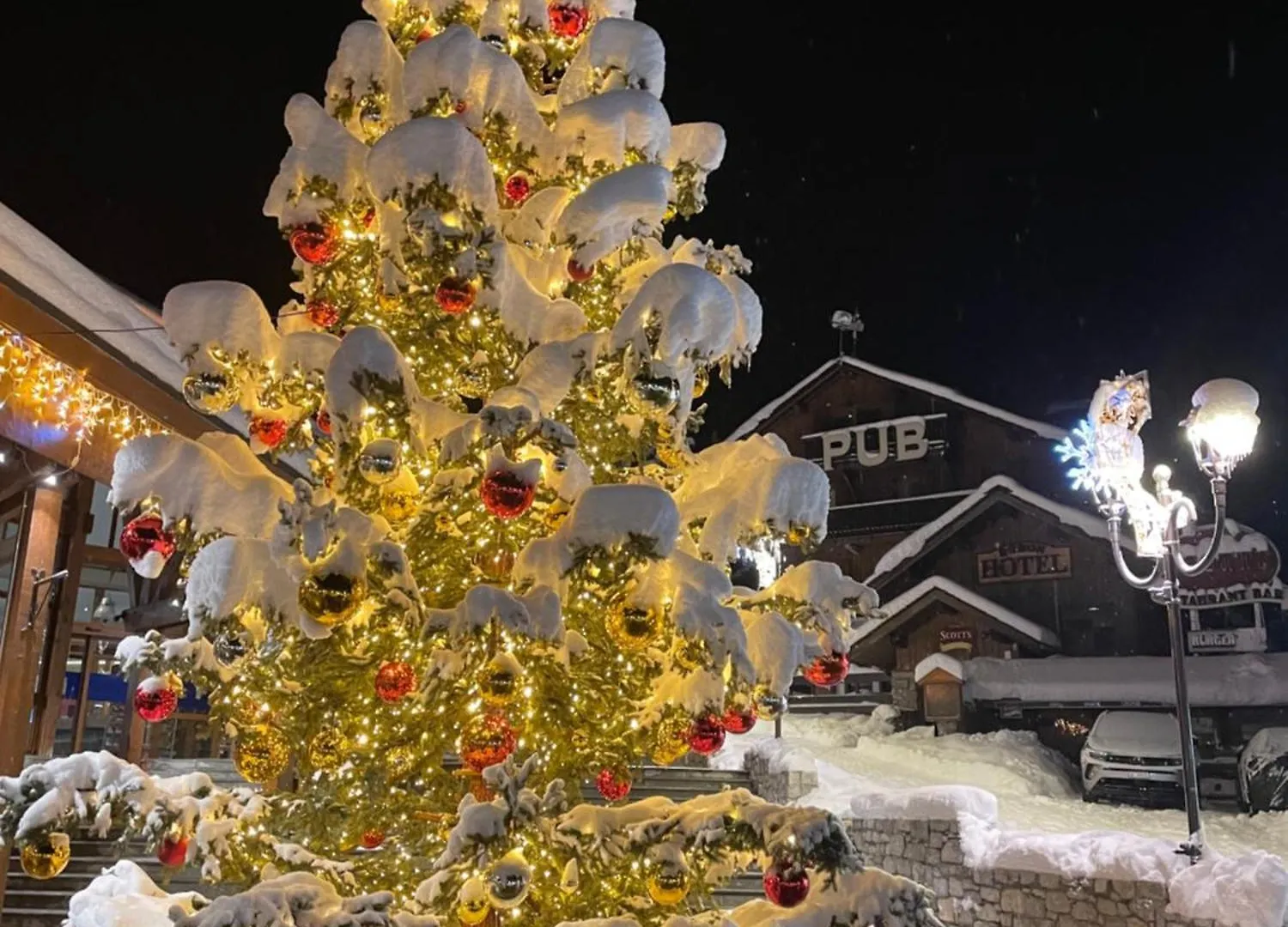Chalet Muguet - Centre Of Village Location! Les Allues 0*,  France