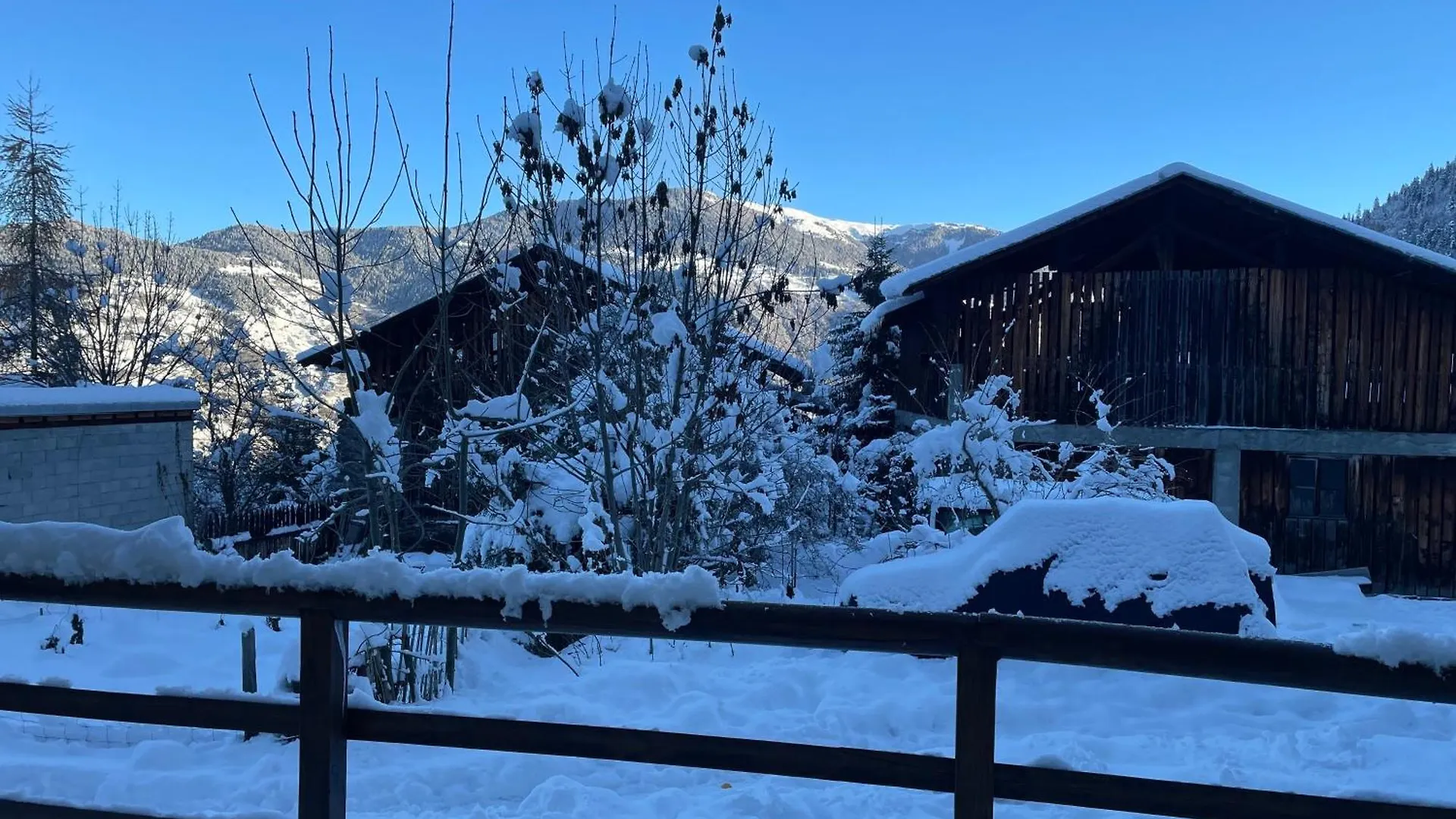 Chalet Muguet - Centre Of Village Location! Les Allues