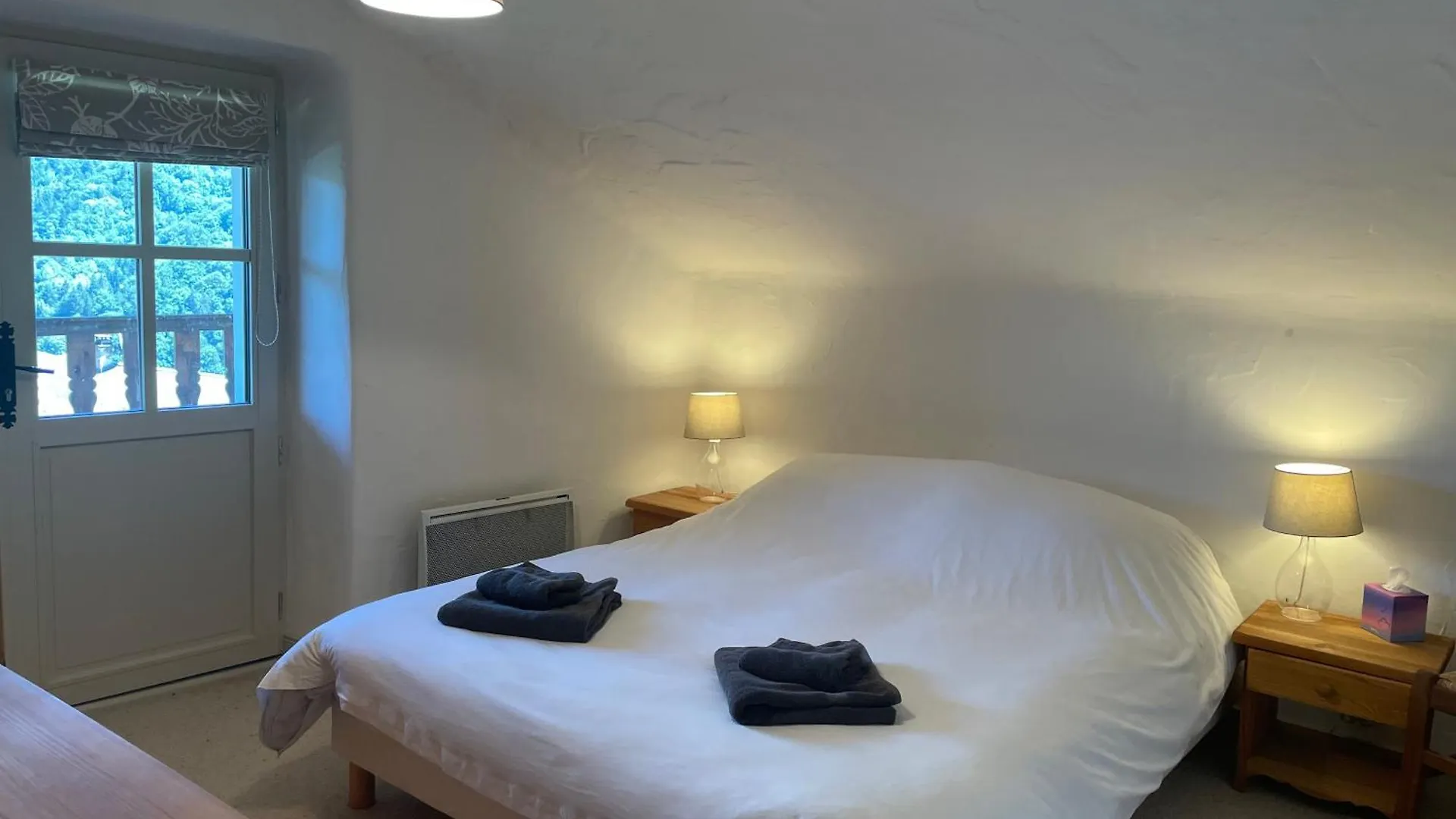 Chalet Muguet - Centre Of Village Location! Les Allues France