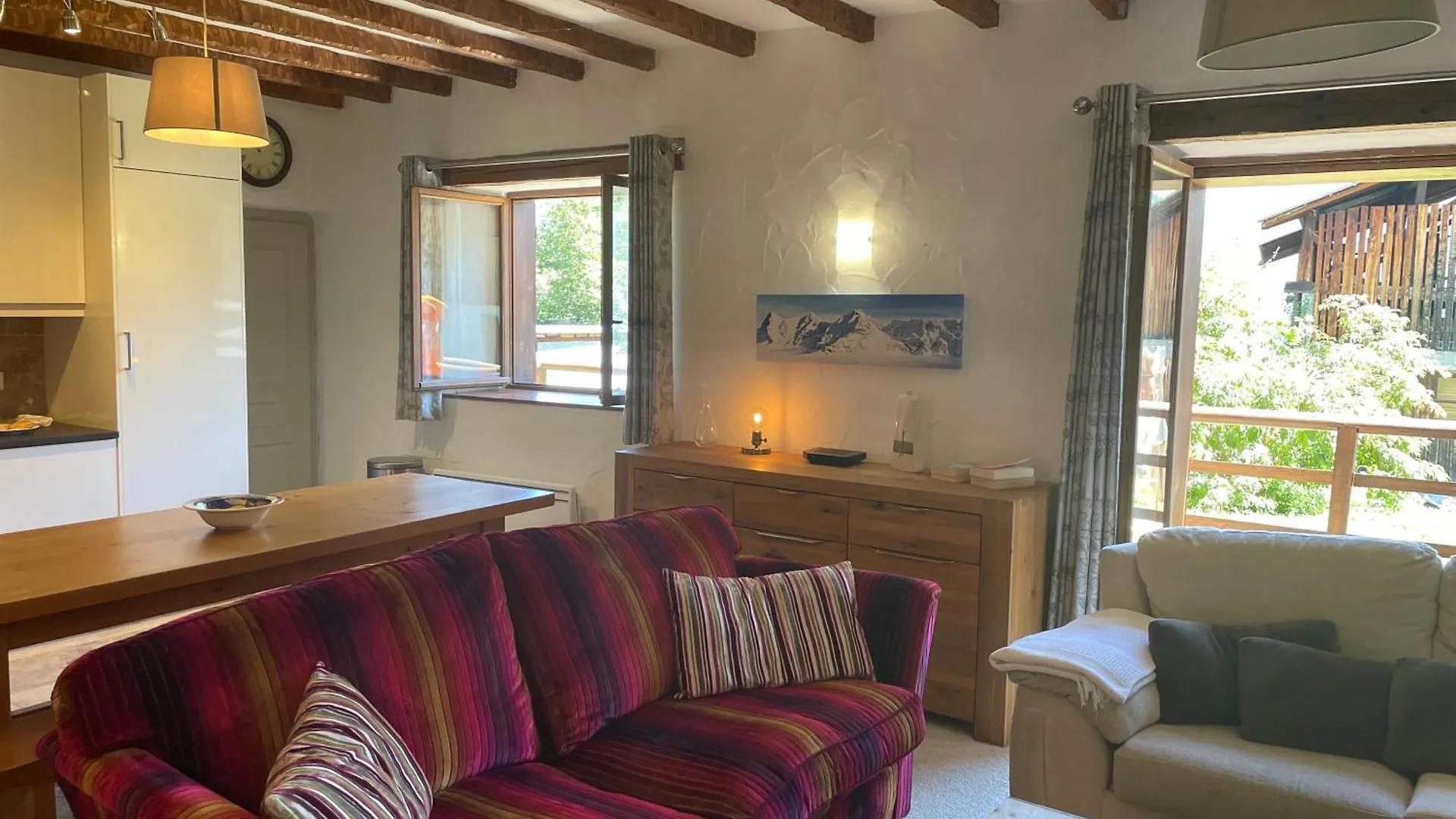 Chalet Muguet - Centre Of Village Location! Les Allues