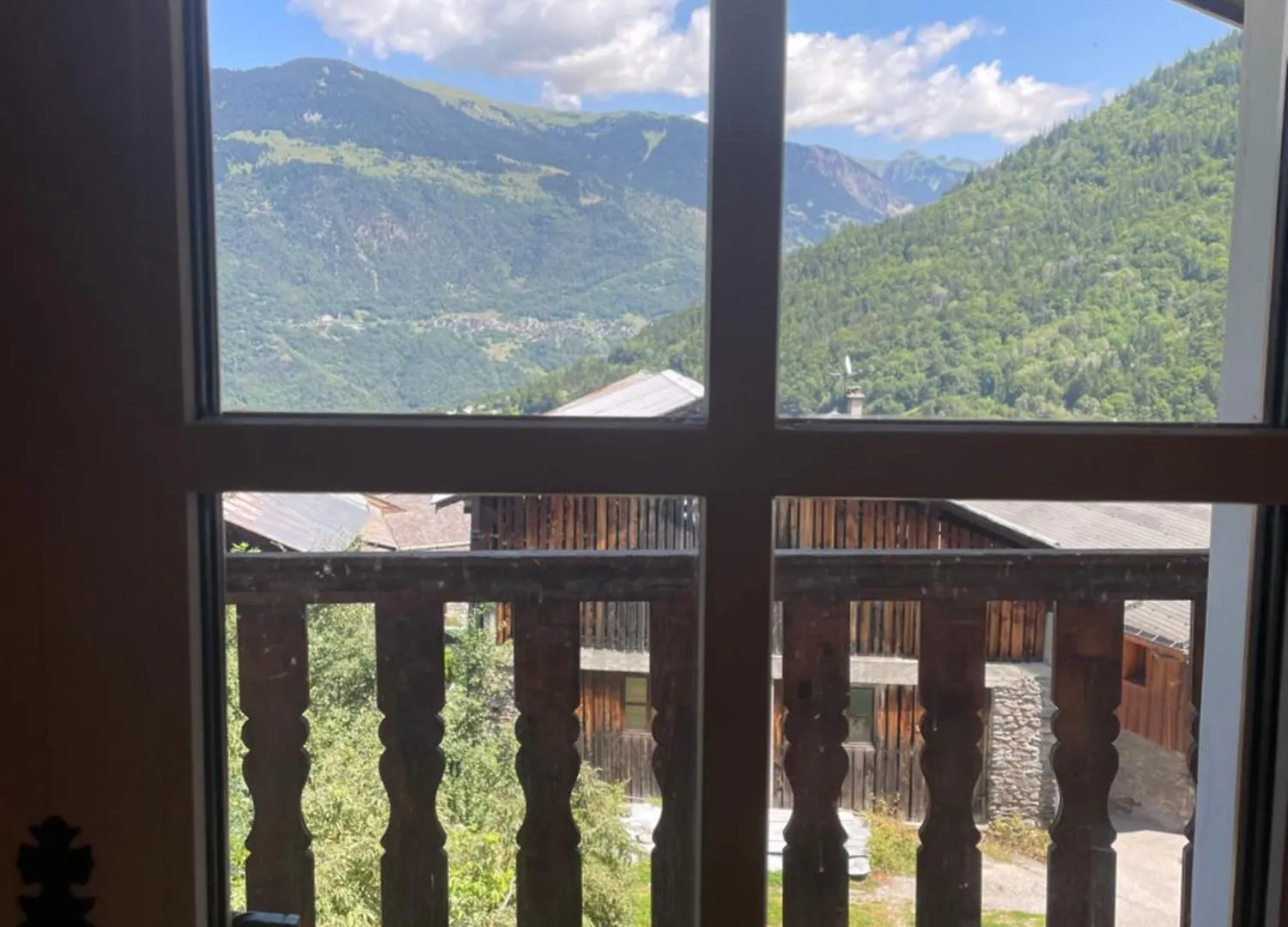 Chalet Muguet - Centre Of Village Location! Les Allues 0*,  France